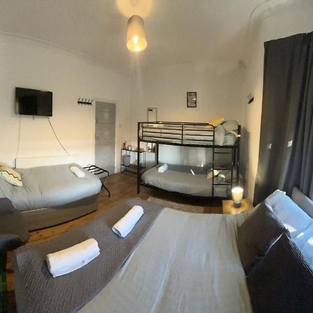 Rooms Anfield- 5 Mins From Lfc 리버풀 외부 사진