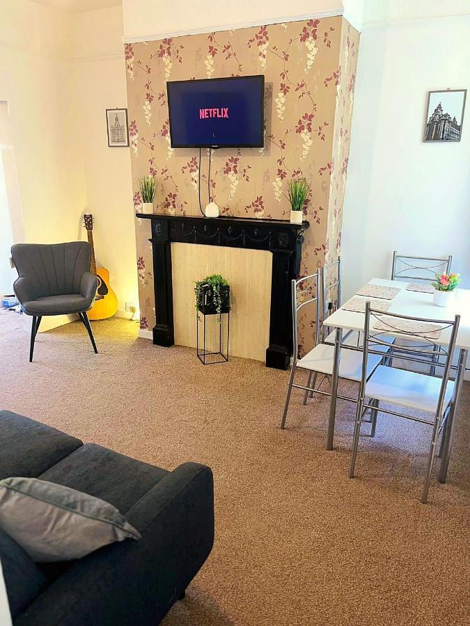 Rooms Anfield- 5 Mins From Lfc 리버풀 외부 사진
