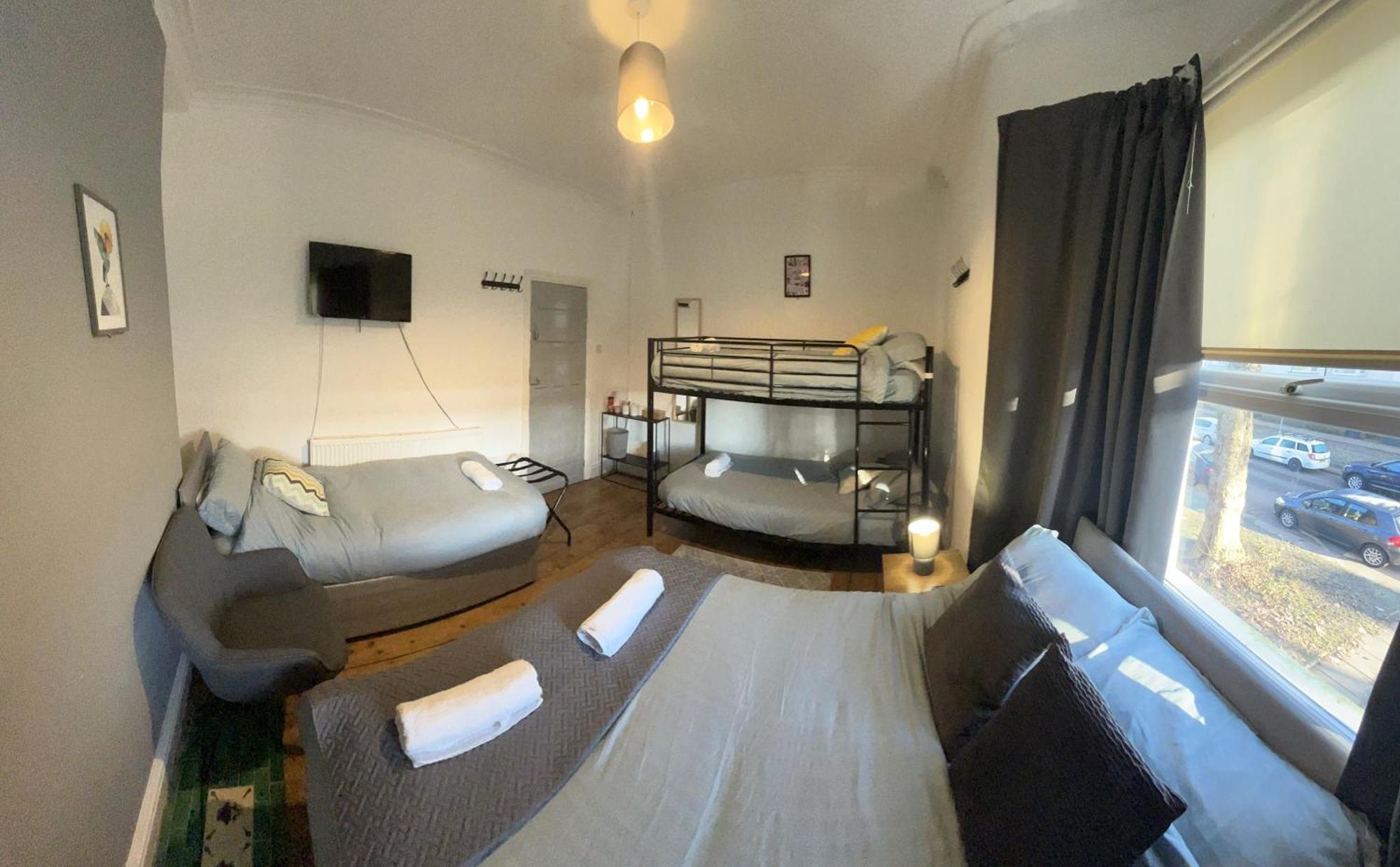 Rooms Anfield- 5 Mins From Lfc 리버풀 외부 사진